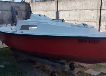 Łódź jacht żaglówka