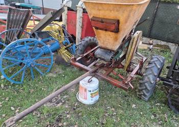 Rozsiewacz nawozu KOS