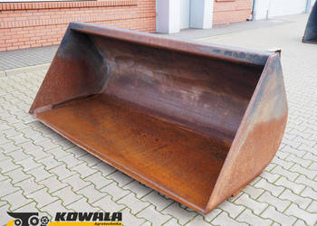 Merlo - łyżka objętościowa, szerokość 2,3 m, 1,5 m3, ładowarka teleskopowa