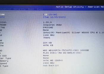 Laptop DELL INSPIRON 3582