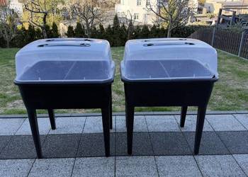 2 skrzynki/mini szklarnie z pokrywkami