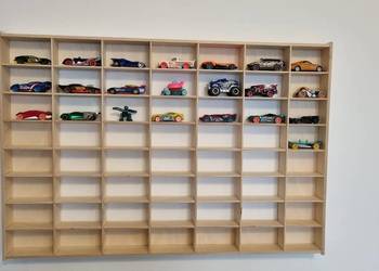 Półka / regał / półeczki na resoraki / resorówki / autka / zabawki