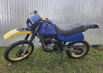 Suzuki DR 600 części dr600 bak siedzenie koło wydech lagi stopka owiewka oś