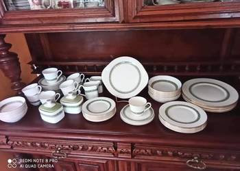 Serwis obiadowo- śniadaniowy.  RONDELAY Royal Doulton. Made