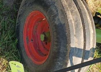 Koło opona z felgą kombajn Claas mercator
