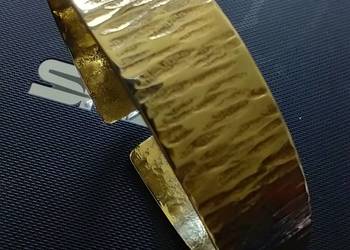Bransoletka mosiądz szer. 1,6 cm metaloplastyka rękodzieło
