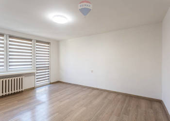 Odnowione 42 m², Bałuty, balkon blisko centrum