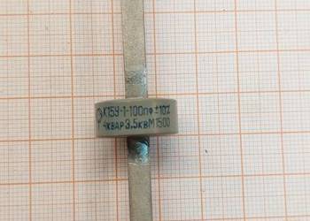 Kondensator K15Ć-1-100pF 10% 3,5KB 1 szt.  (A719)