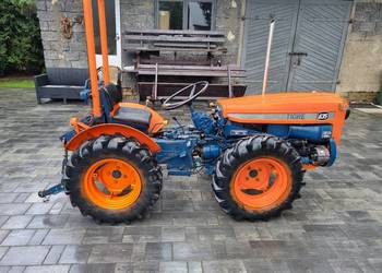 Traktorek sadowniczy ogrodniczy ANTONIO CARRARO SUPERTIGRE 635