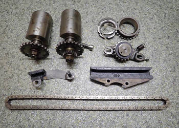 DWA WAŁKI BALANSOWE NAPINACZ ŁAŃCUSZEK BALANSOWY BALNSU TRYB Suzuki DR 650