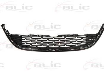 ATRAPA W ZDERZAKU  - OPEL ASTRA J 09/12->