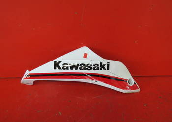 KAWASAKI Z650 Z 650 NINJA  20-25 bok boczek owiewkac pług
