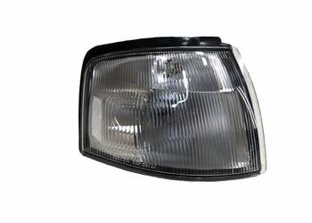 MAZDA DEMIO DW 07.1996-01.2000 Migacz przedni prawy
