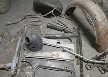 Wsk Garbuska 125 175 części błotniki półki