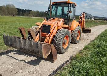 Koparko ładowarka New Holland Hitachi JCB 4cx