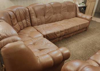 Skórzana kanapa narożna z fotelem