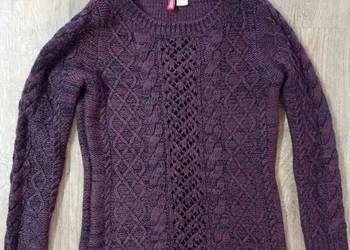 Sweter w ciemnych kolorach Divided by H&M