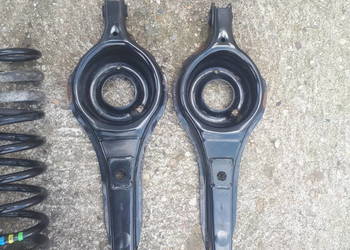 Oryginalne Fomoco Mazda Volvo S40 V50 Ford Focus C-MAX MK2 wahacze tył