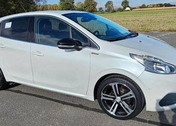 Peugeot 208 Gt Line I (2012-2019) Peugeot 208 Gt Line I (2012-2019)