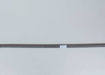 LISTWA ZGARNIAJĄCA SZYBY LEWA AUDI R8 420837477