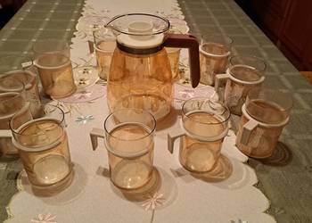 Dzbanek i szklanki szkło miodowe