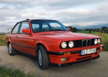 BMW e30 318is