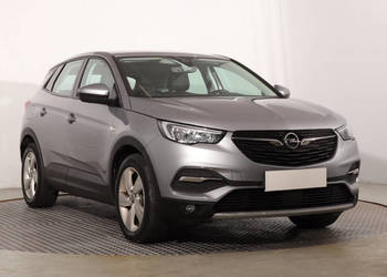Opel Grandland Plug-in Hybrid4