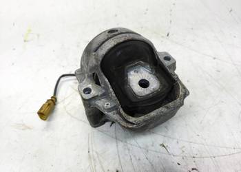 PODUSZKA SILNIKA Z CZUJNIKIEM AUDI A4 B8 A5 8T Q5 8R LIFT 8R0199381Q