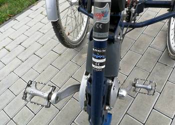 Rower trzykołowy z napędem elektrycznym