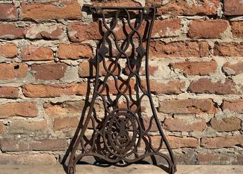 STARA ŻELIWNA NOGA - PODSTAWA MASZYNY DO SZYCIA - SINGER