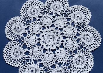 -serwetka szydełkowa -