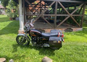 Yamaha XJ 550