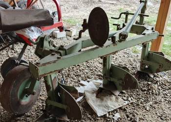 Pług 3 skibowy polski