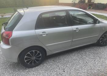 Toyota Corolla e12