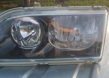 VOLVO S40 V40 2001-2004 REFLEKTOR LEWY   WYSYŁKA