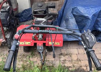 Glebogryzarka traktor pezal