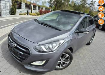 Hyundai i30 1.6 benzyna PANORAMA navi kamera led lift II (2012 - 2016)