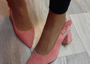 (39/40) Różowe czółenka wieczorowe z odkrytą piętą, NOWE