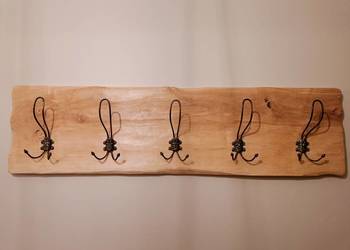 Jeśli jesteś zainteresowany takim mebelkiem lecz w innych rozmiarach, wygl