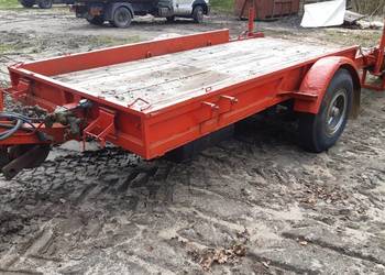 Przyczepa jednoosiowa niskopodwoziowa laweta ciężarowa