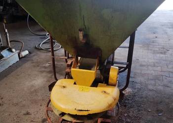 Rozsiewacz nawozu motyl 600kg