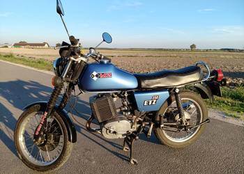 MZ ETZ 250 1984r z dokumentami biała tablica