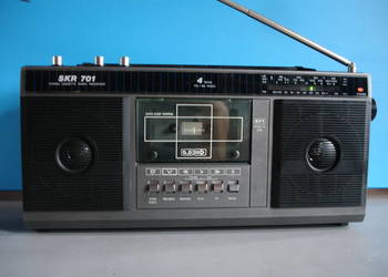Radiomagnetofon SKR-701 (DDR)