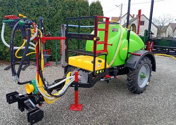 Opryskiwacz ciągany 1200 litrów 15 m lanca zawór stałociśnieniowy hydrulika