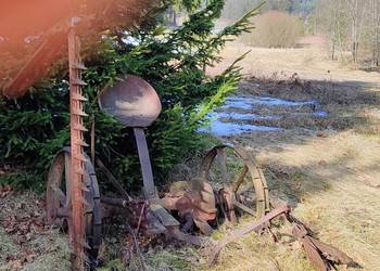 Konna maszyna kosiarka do koszenia trawy