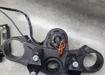 KTM 890 ADV SMT OEM ADVENTURE OEM PÓŁKA GÓRNA MOCOWANIE MOSTKI ZAWIESZENIE