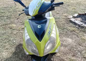 Motocykl skuter WANGYE 125cm 7,5KM