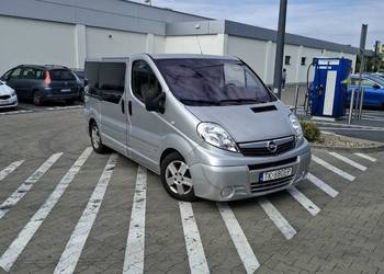 Opel vivaro 2,5 dci 8-smio osobowy sprowadzony