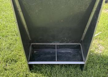 Automat paszowy dla tuczników dwustanowiskowy