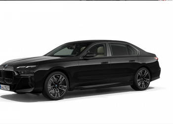 BMW 740 BMW 740D x drive Spełniamy marzenia najtaniej! G70(2022-)